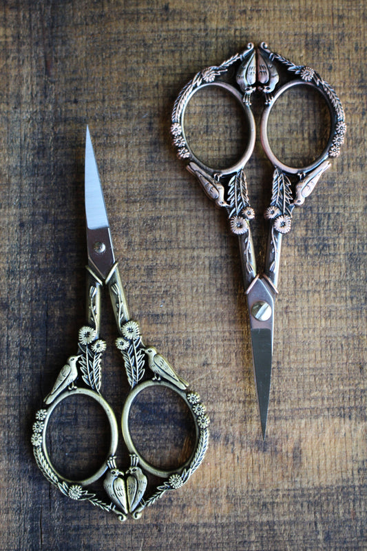 Feathered Friends Scissors
